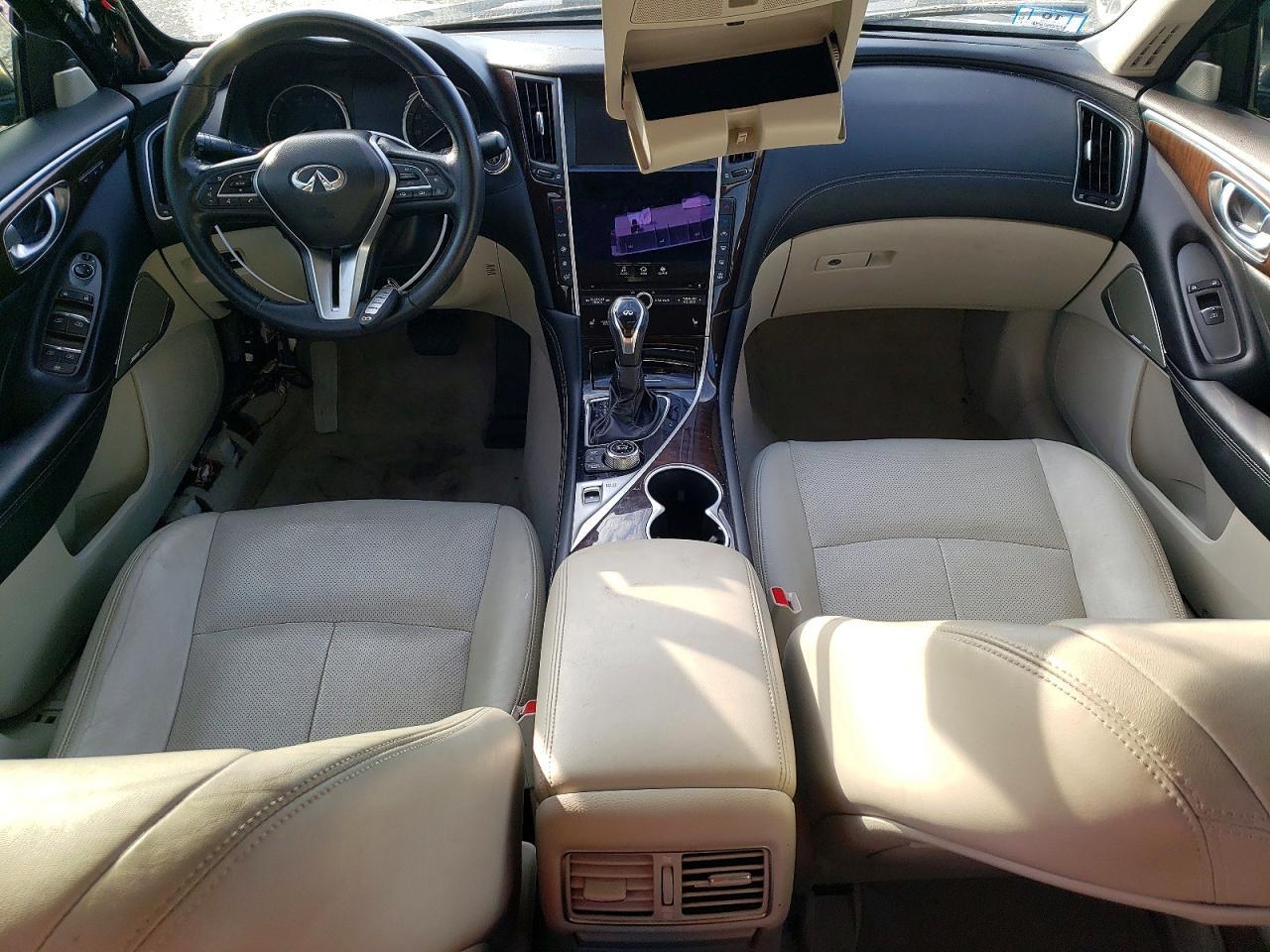 2018 Infiniti Q50 3.0T Luxe - zdjęcie 8