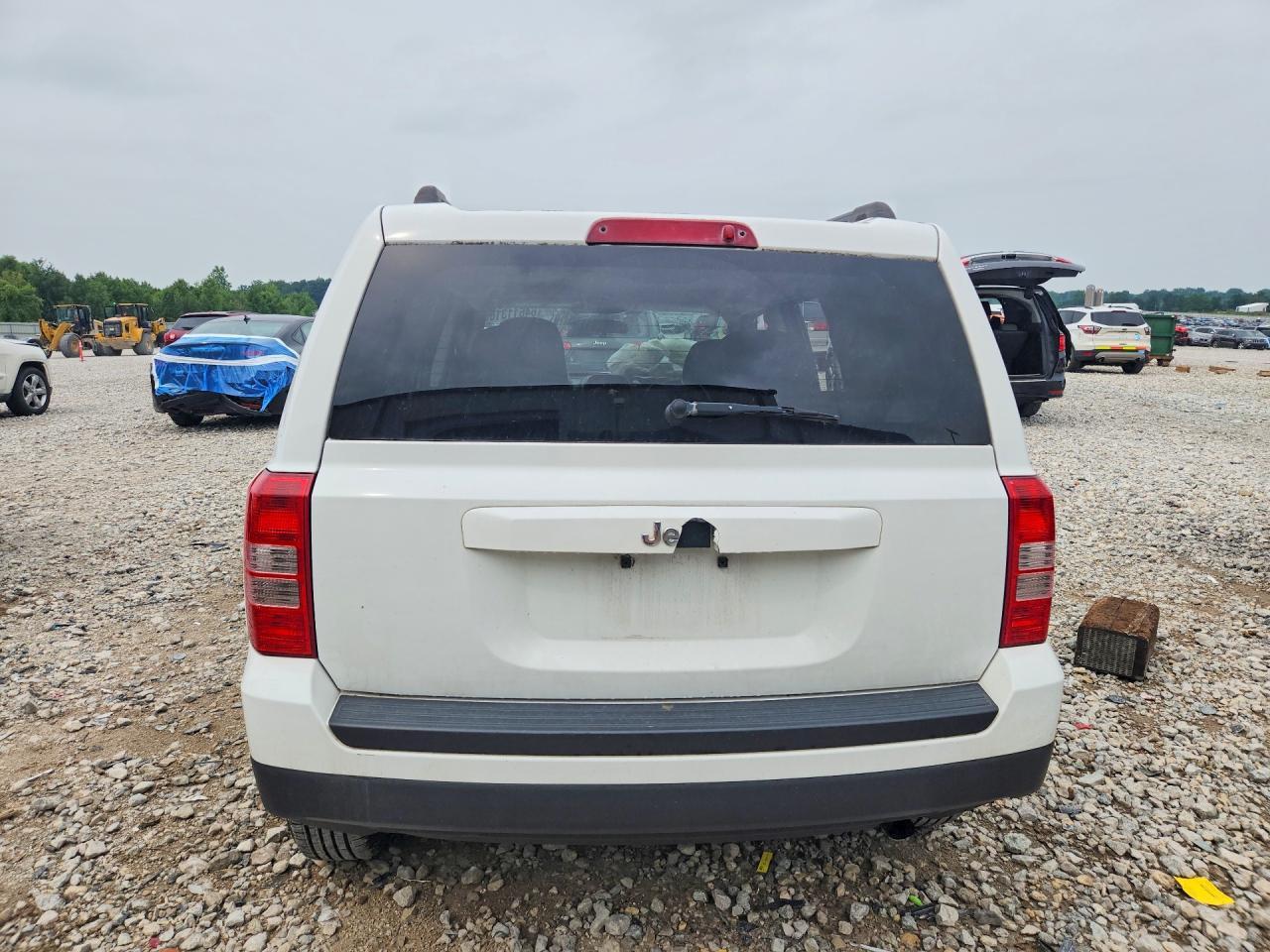 2013 Jeep Patriot Sport - zdjęcie 6