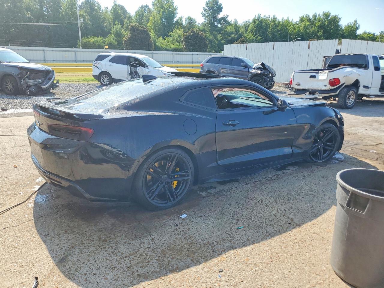 2016 Chevrolet Camaro Ss - zdjęcie 3