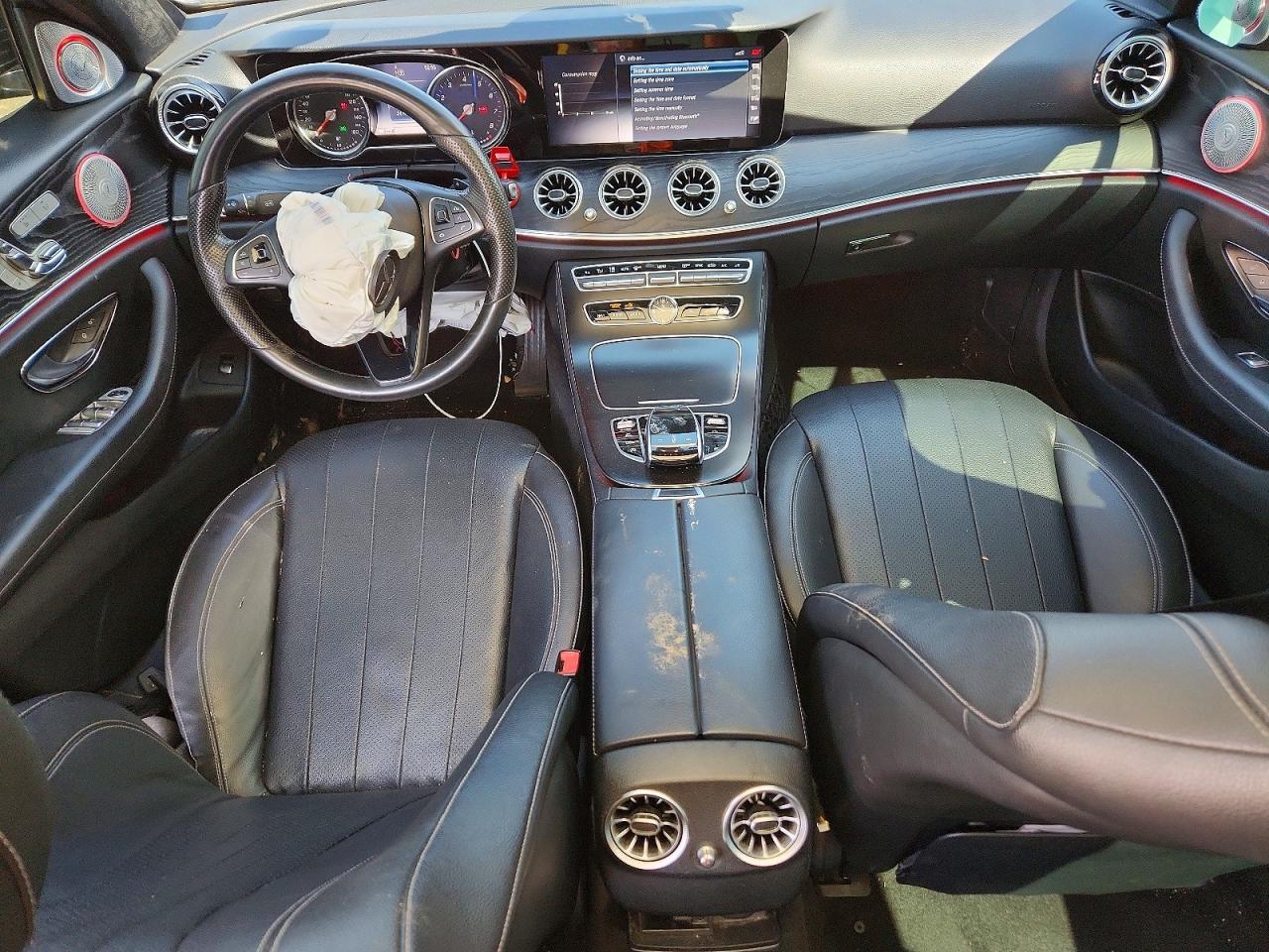 2017 Mercedes-Benz E 300 4Matic - zdjęcie 8