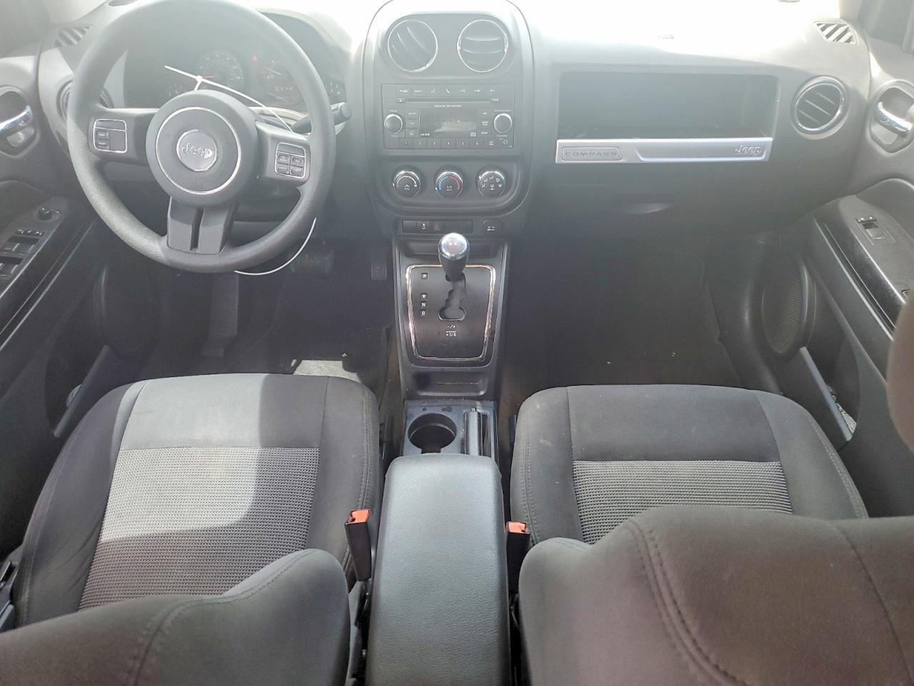 2016 Jeep Compass Sport - zdjęcie 8