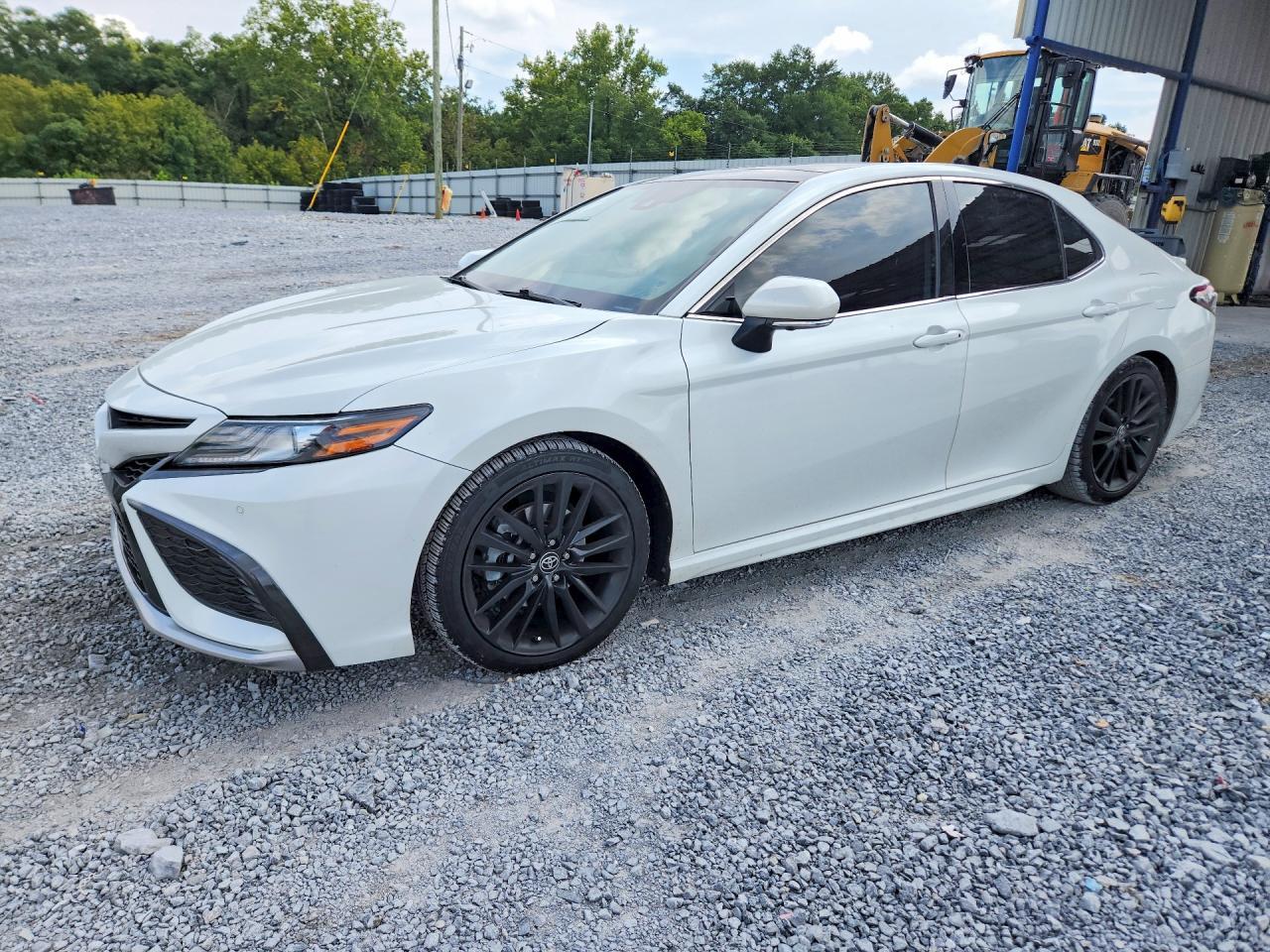 2022 Toyota Camry Xse V6 - zdjęcie główne