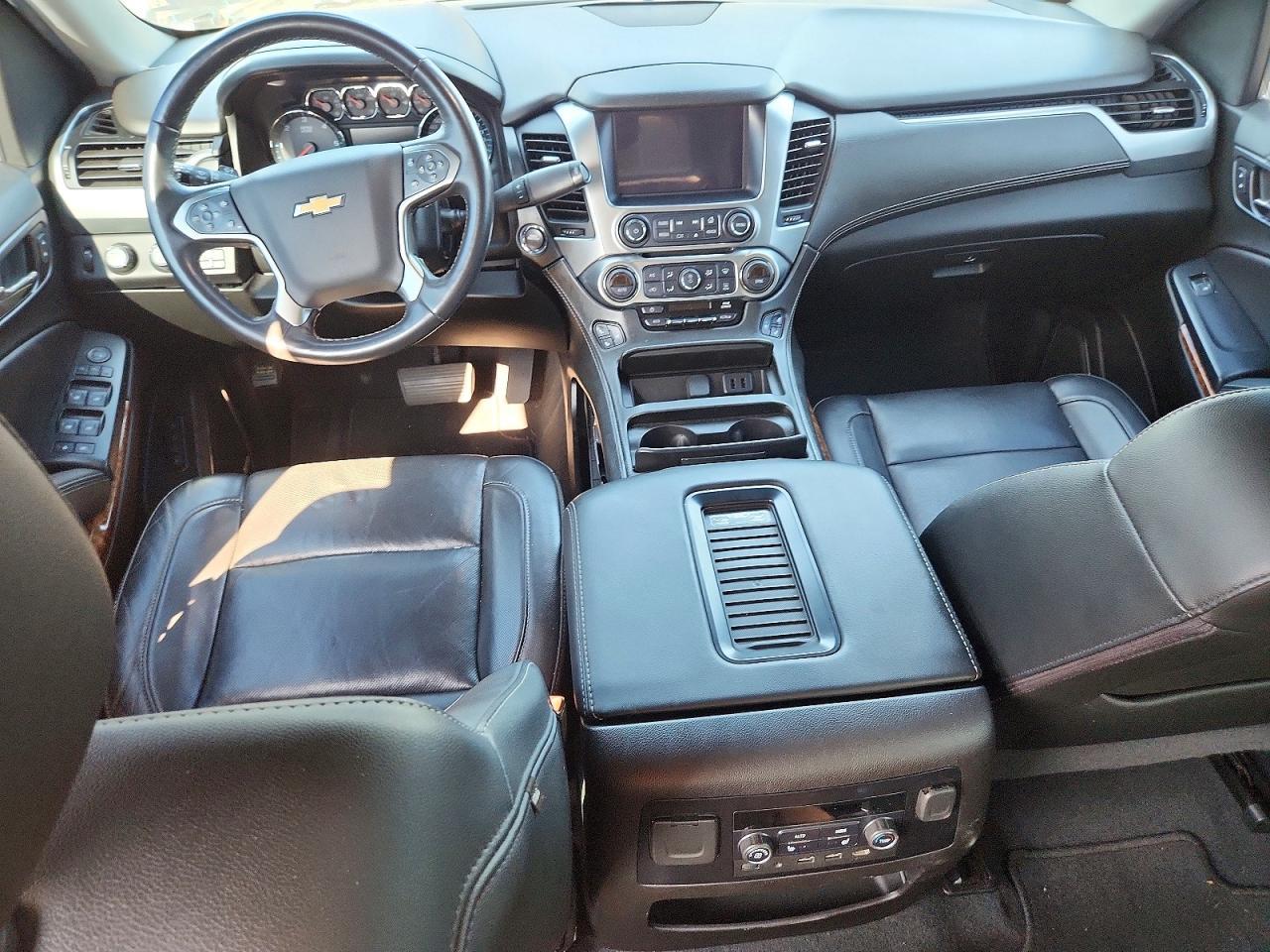 2019 Chevrolet Suburban K1500 Premier - zdjęcie 8