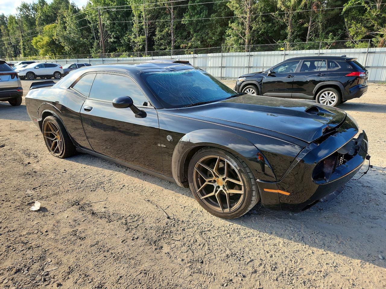 2019 Dodge Challenger R/T - zdjęcie 4