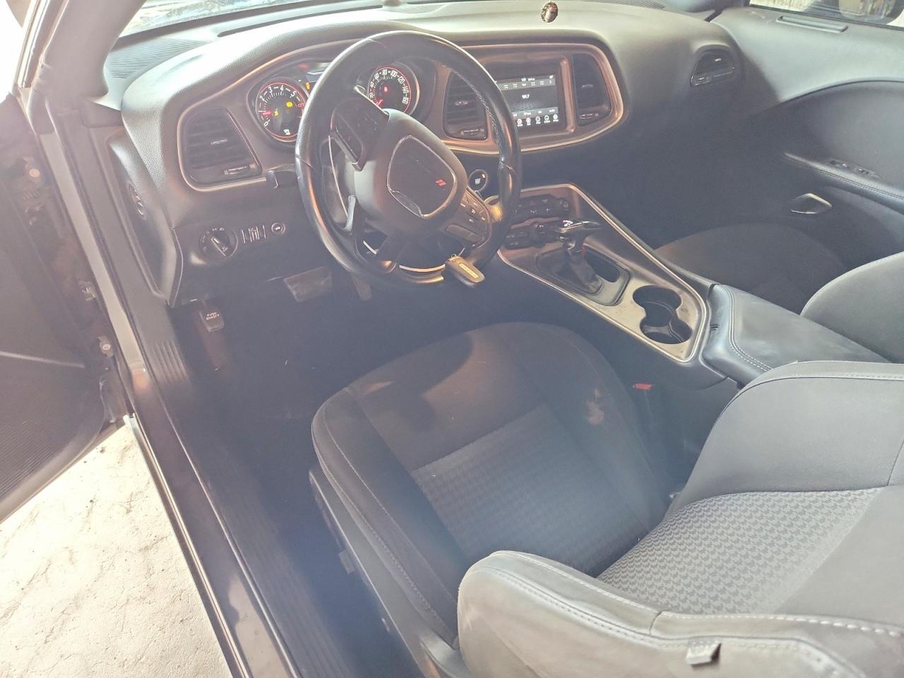 2019 Dodge Challenger R/T - zdjęcie 8