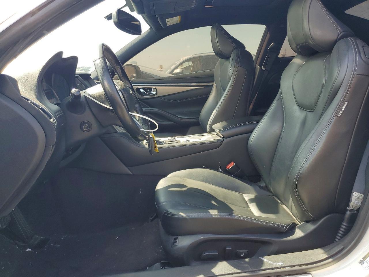 2018 Infiniti Q60 3.0T Luxe - zdjęcie 7