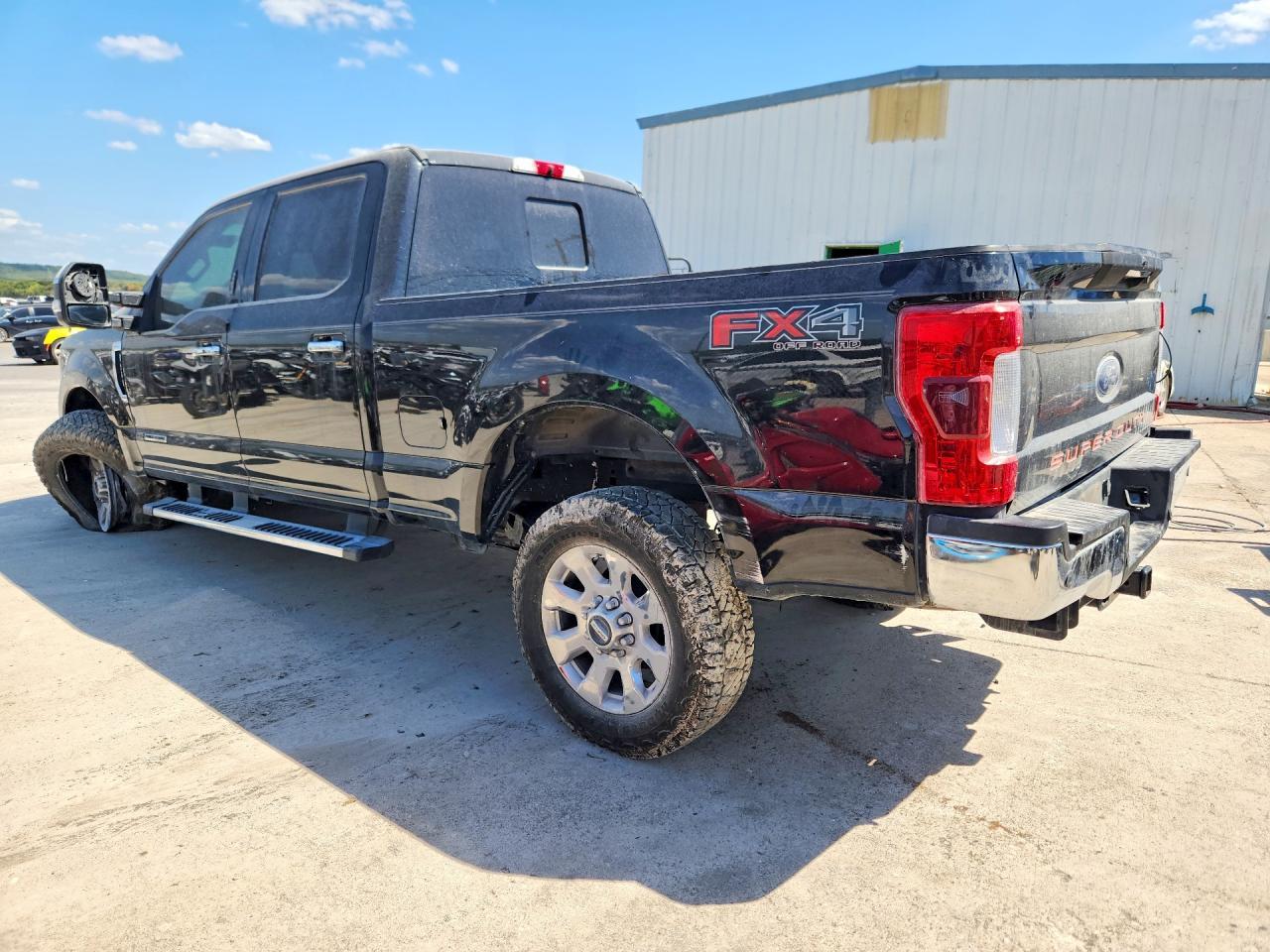 2018 Ford F-250 - zdjęcie 2