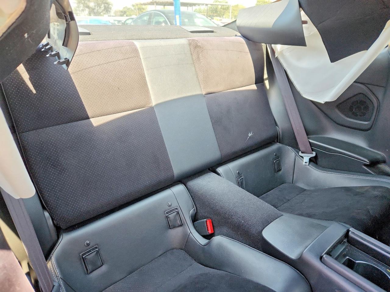2024 Toyota Gr 86 Premium - zdjęcie 10