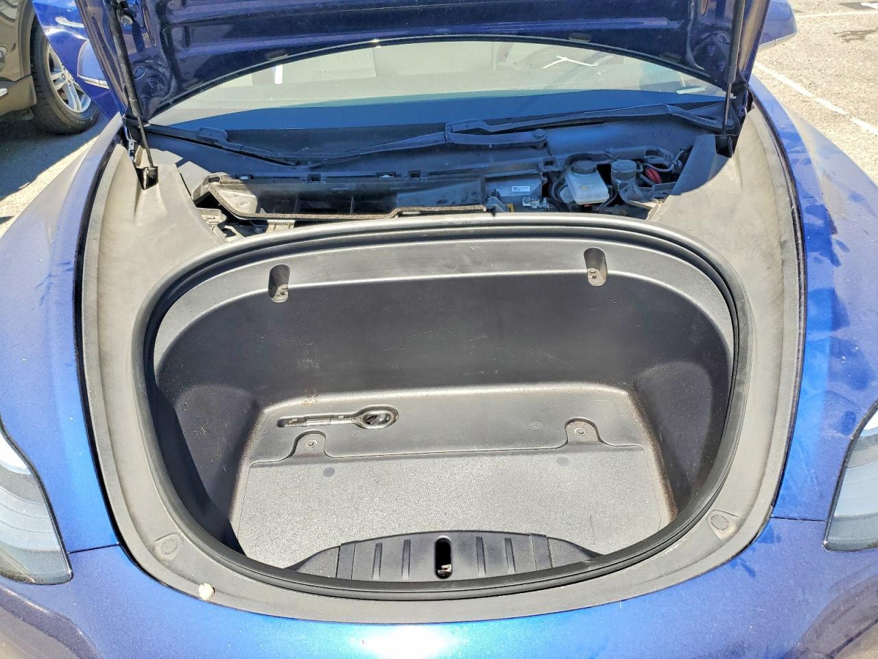 2020 Tesla Model 3 - zdjęcie 11