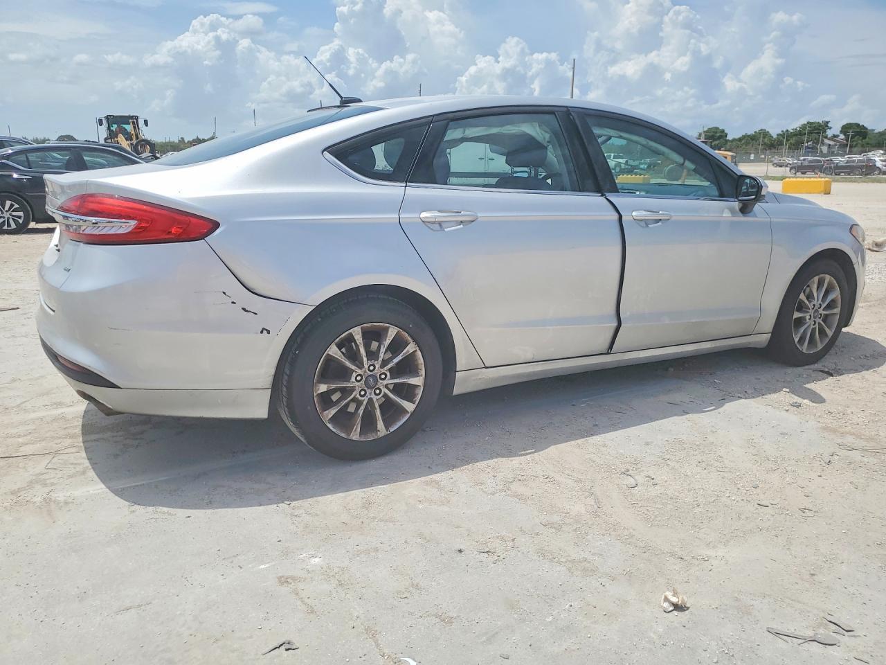 2017 Ford Fusion Se - zdjęcie 3