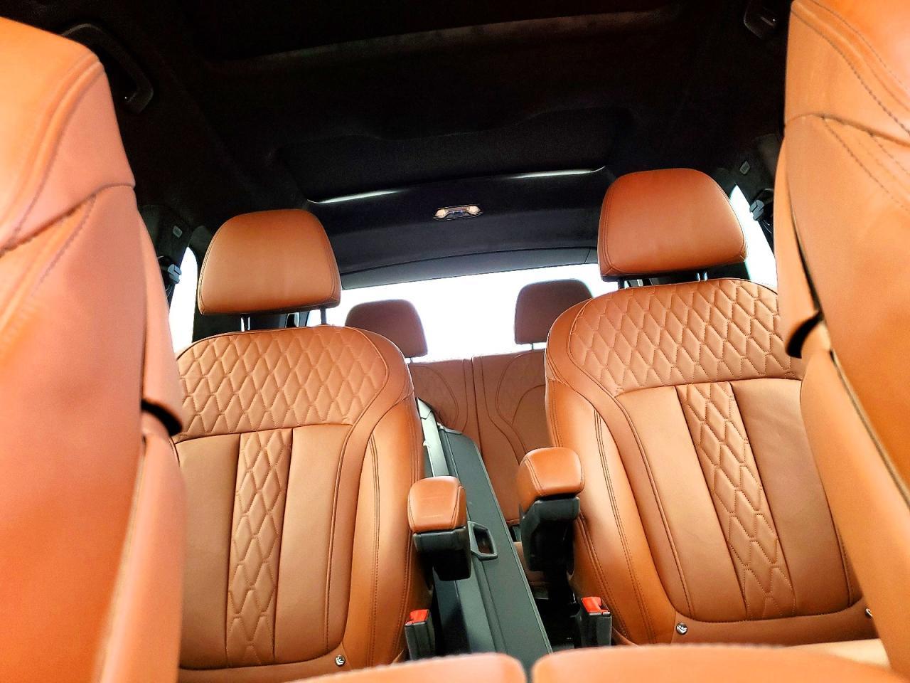 2025 BMW X7 xDrive40I - zdjęcie 10
