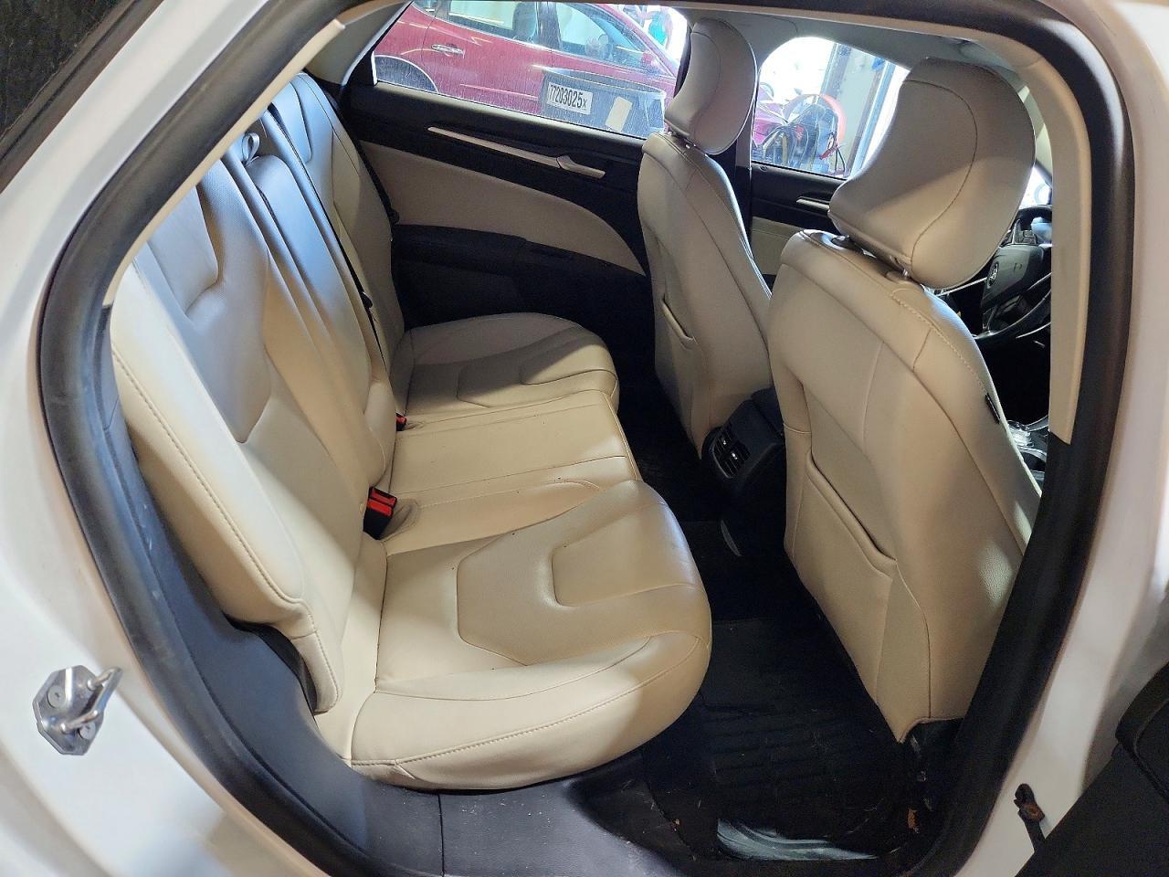 2018 Ford Fusion Titanium/Platinum - zdjęcie 10