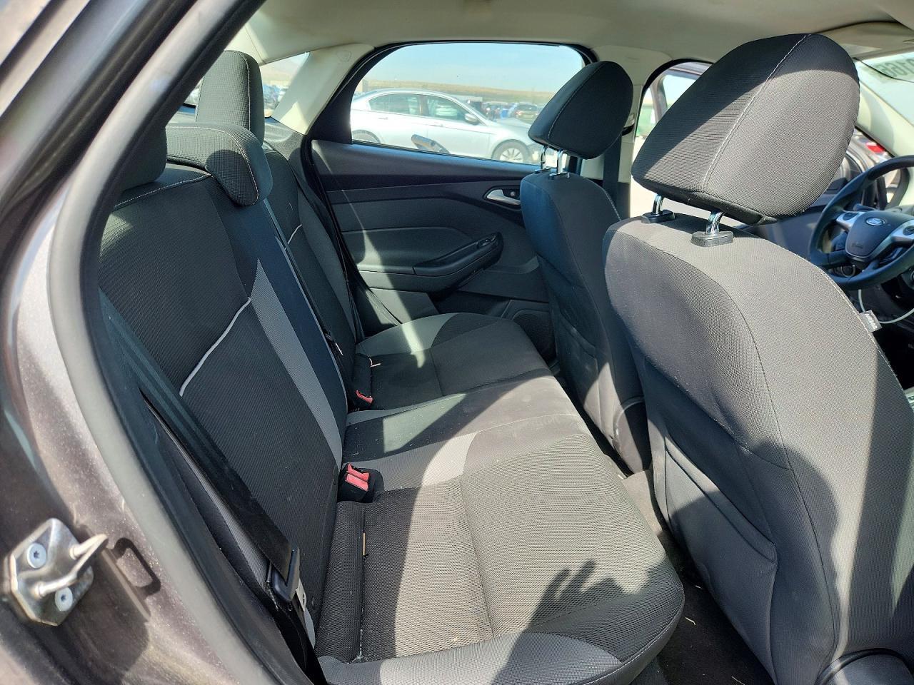 2013 Ford Focus Se - zdjęcie 10