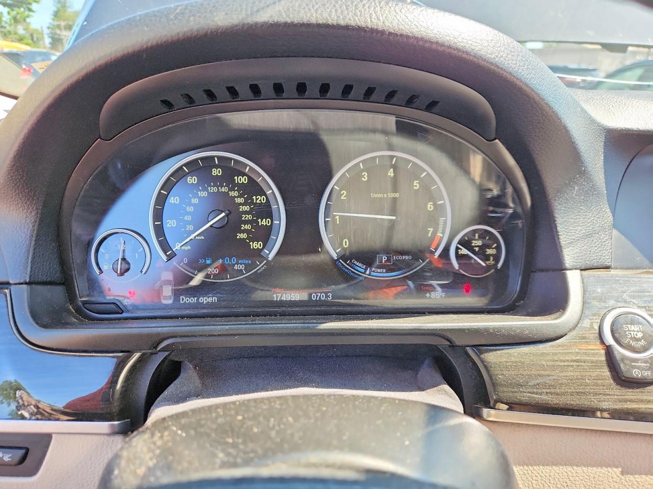 2013 BMW Seria 5 535i - zdjęcie 9