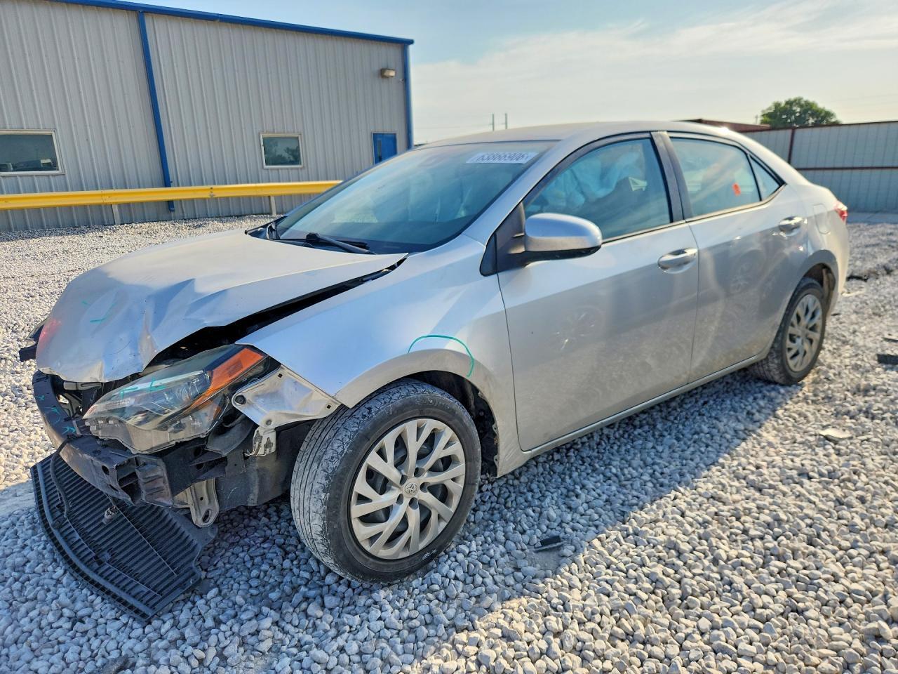 2017 Toyota Corolla Le - zdjęcie główne