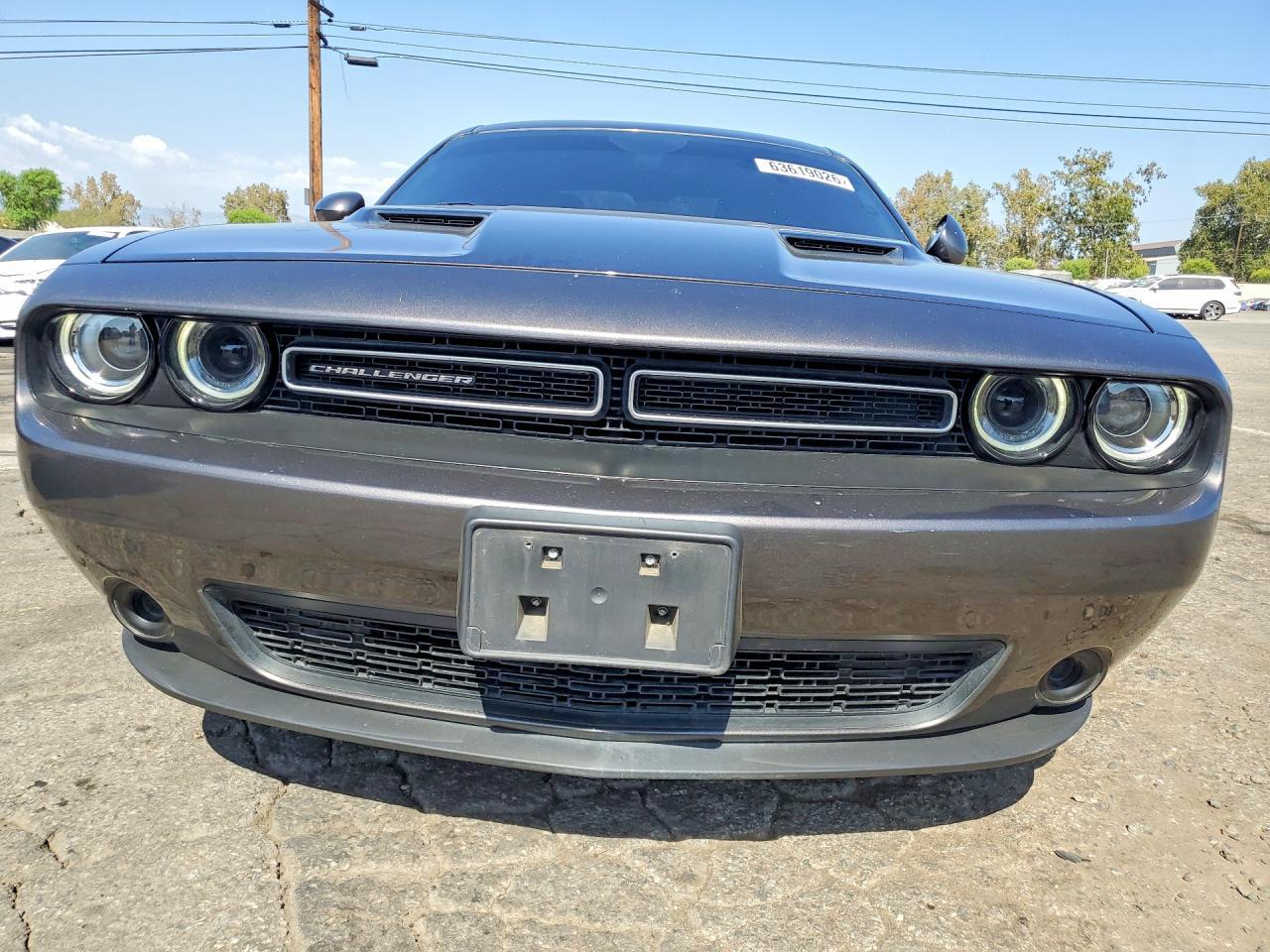 2021 Dodge Challenger Sxt - zdjęcie 5