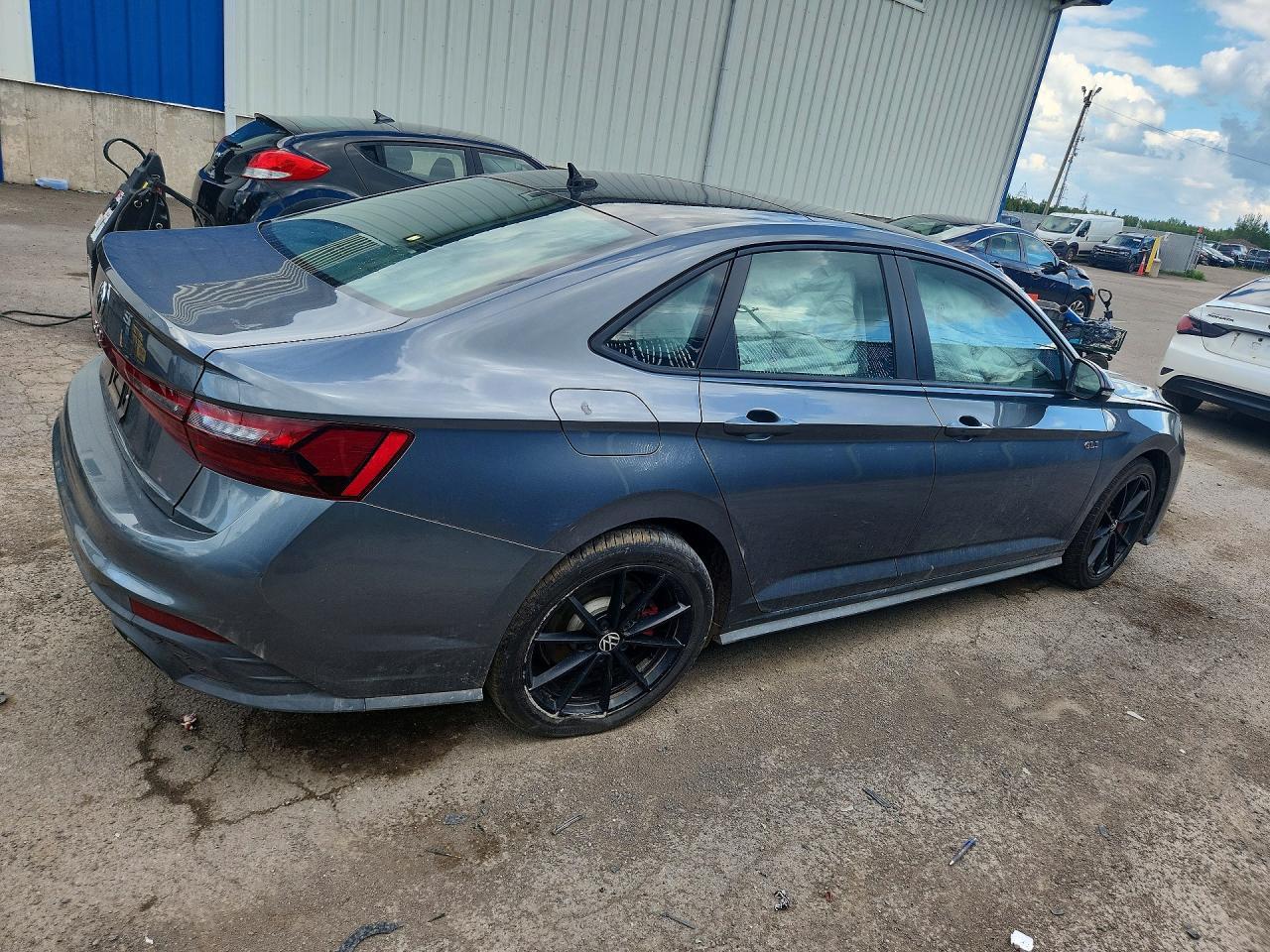 2026 Volkswagen Jetta Gli Autobahn - zdjęcie 3