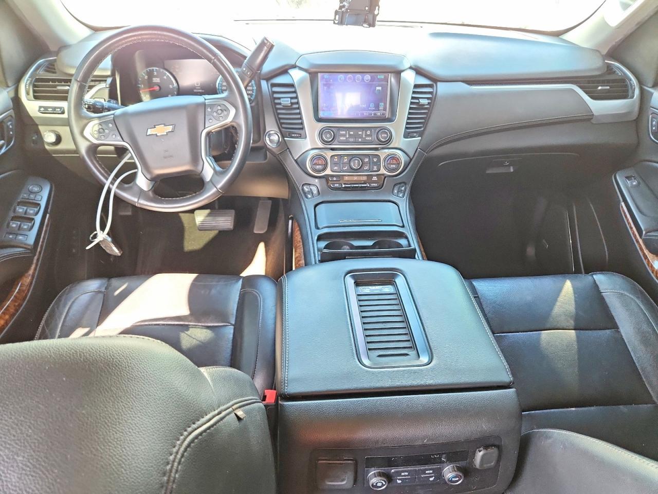 2017 Chevrolet Tahoe C1500 Premier - zdjęcie 8