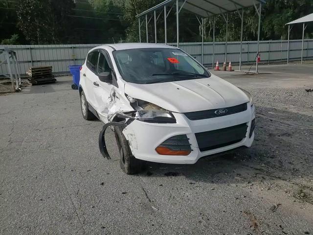 2016 Ford Escape S - zdjęcie 14