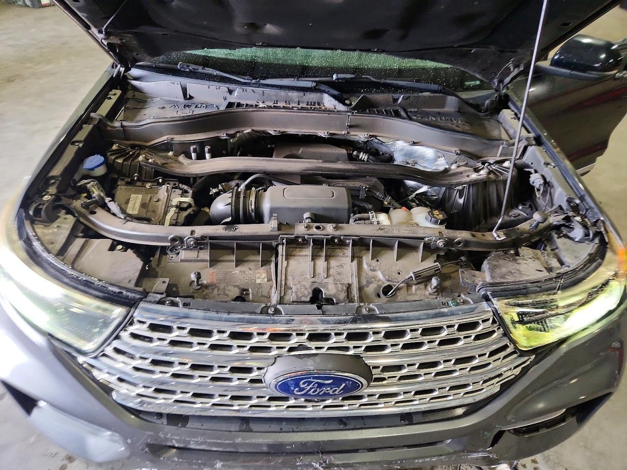 2020 Ford Explorer Limited - zdjęcie 12