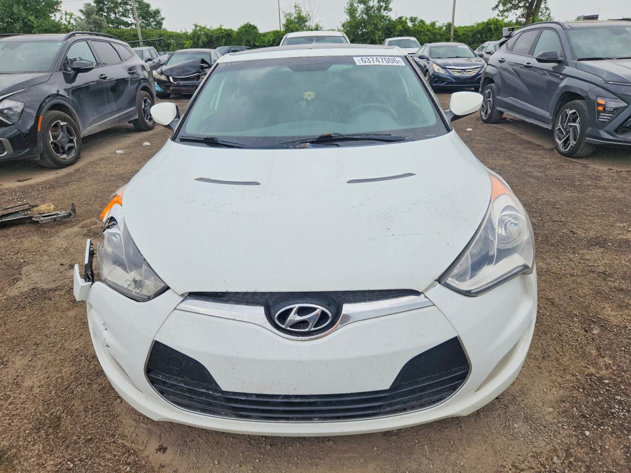 2013 Hyundai Veloster Base - zdjęcie 5