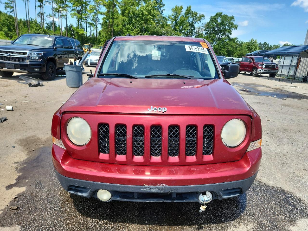 2014 Jeep Patriot Latitude - zdjęcie 5