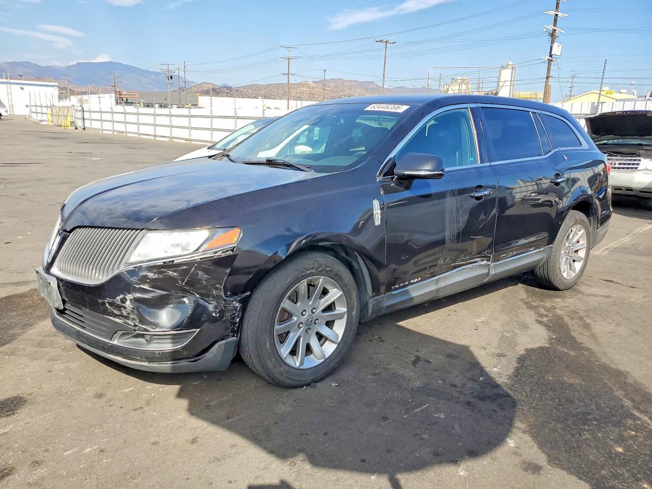 2014 Lincoln Mkt - zdjęcie główne