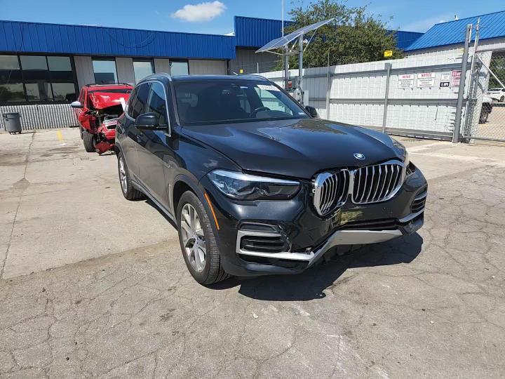 2022 BMW X5 xDrive45E - zdjęcie 15
