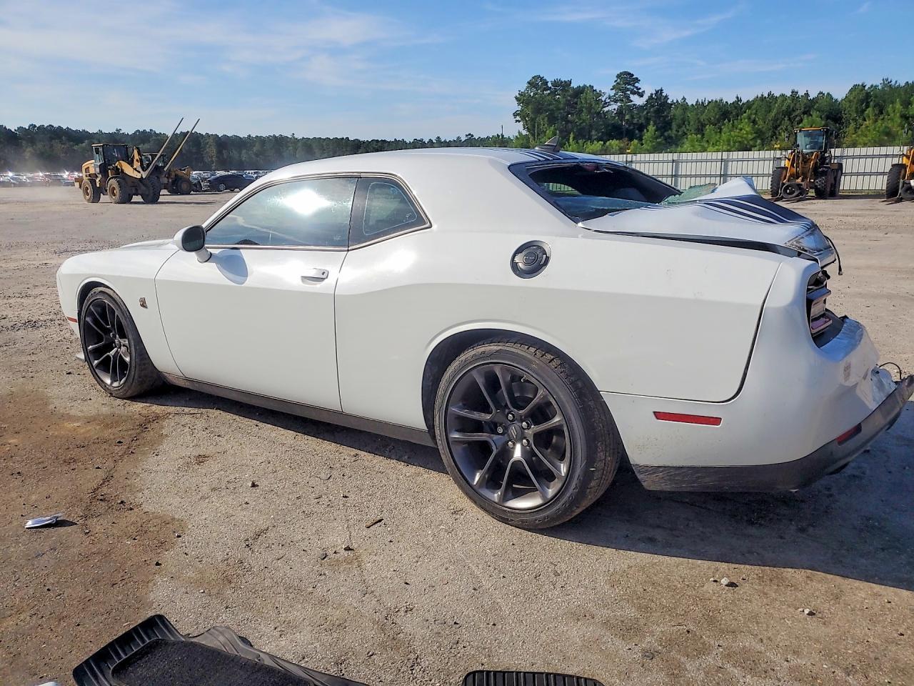 2023 Dodge Challenger R/T Scat Pack - zdjęcie 3