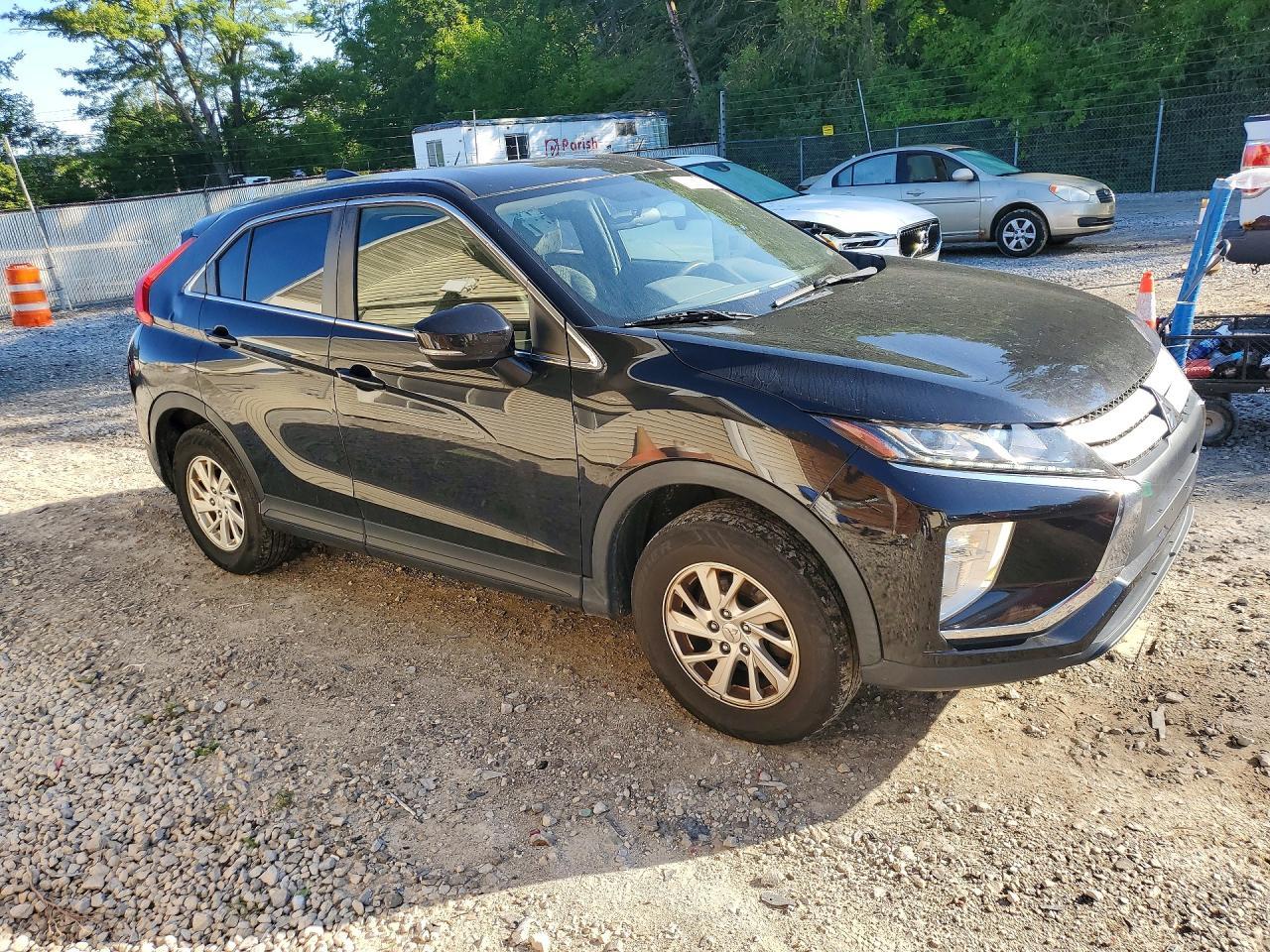 2019 Mitsubishi Eclipse Cross Es - zdjęcie 4