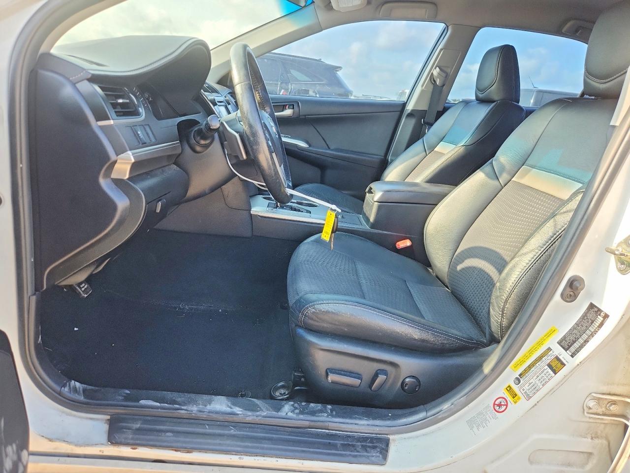 2014 Toyota Camry Se - zdjęcie 7