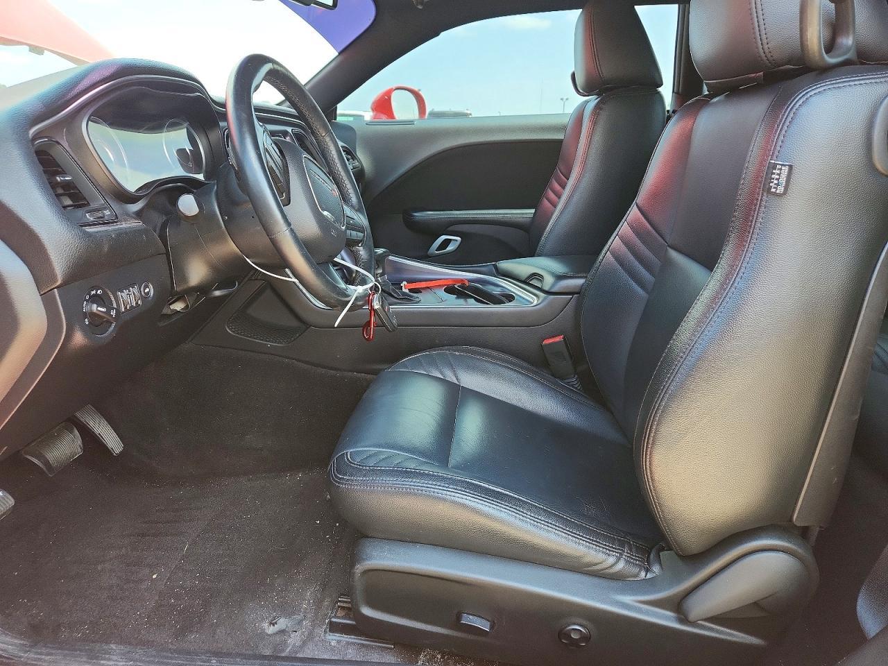2015 Dodge Challenger Sxt - zdjęcie 7