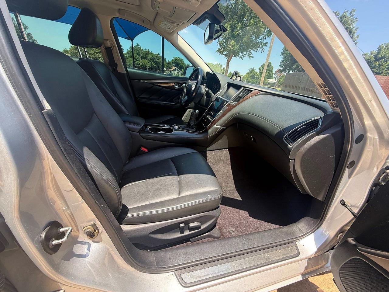 2018 Infiniti Q50 3.0T Luxe - zdjęcie 5