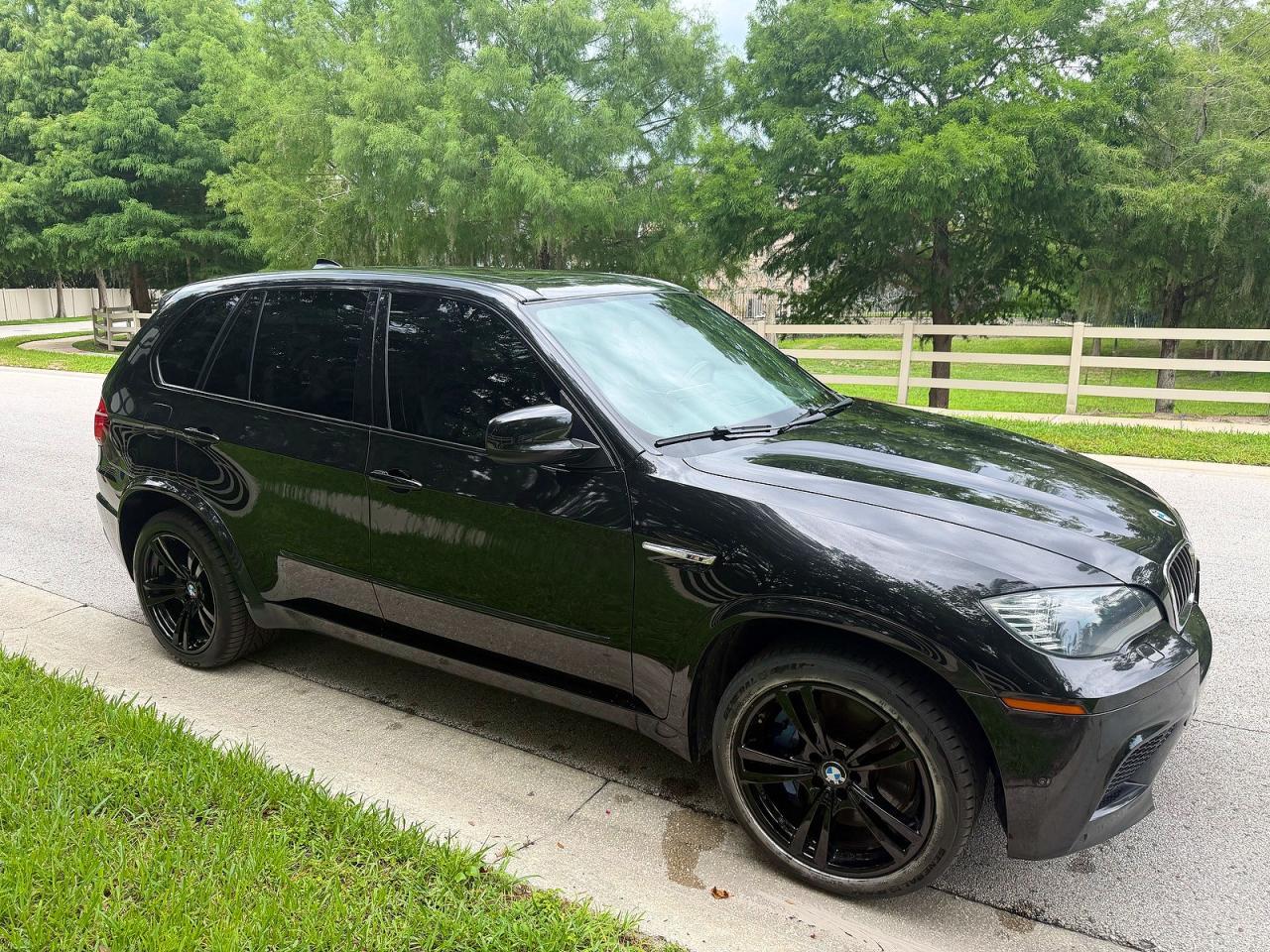 2013 BMW X5 M - zdjęcie główne