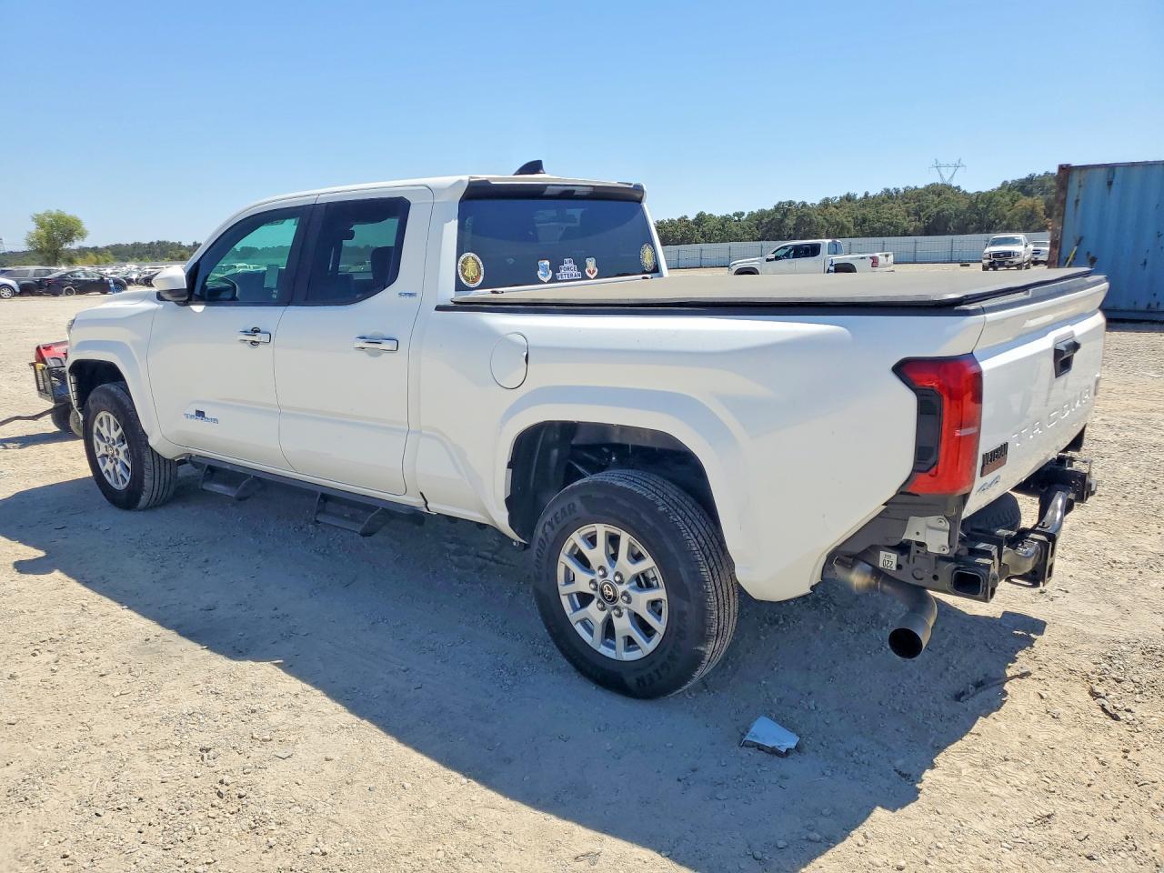 2025 Toyota Tacoma Sr5 - zdjęcie 2