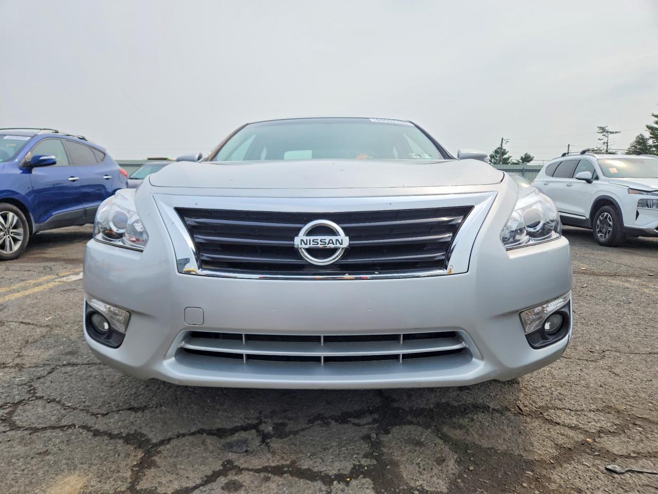 Nissan Altima - zdjęcie 5