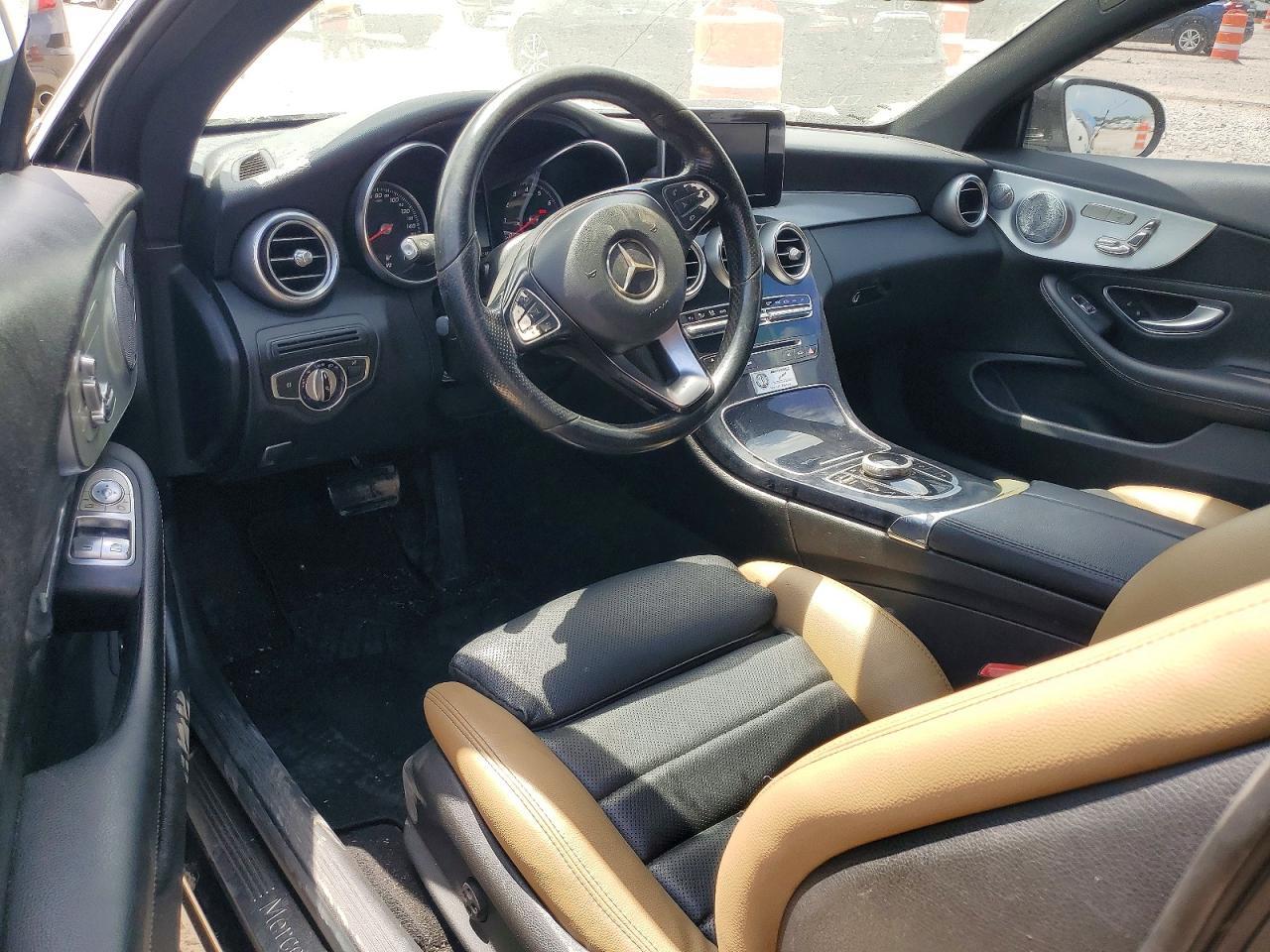 2017 Mercedes-Benz C 300 - zdjęcie 8