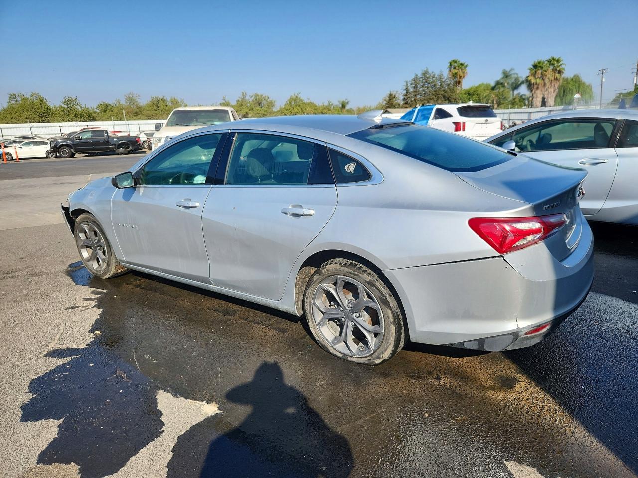 2021 Chevrolet Malibu Lt - zdjęcie 2