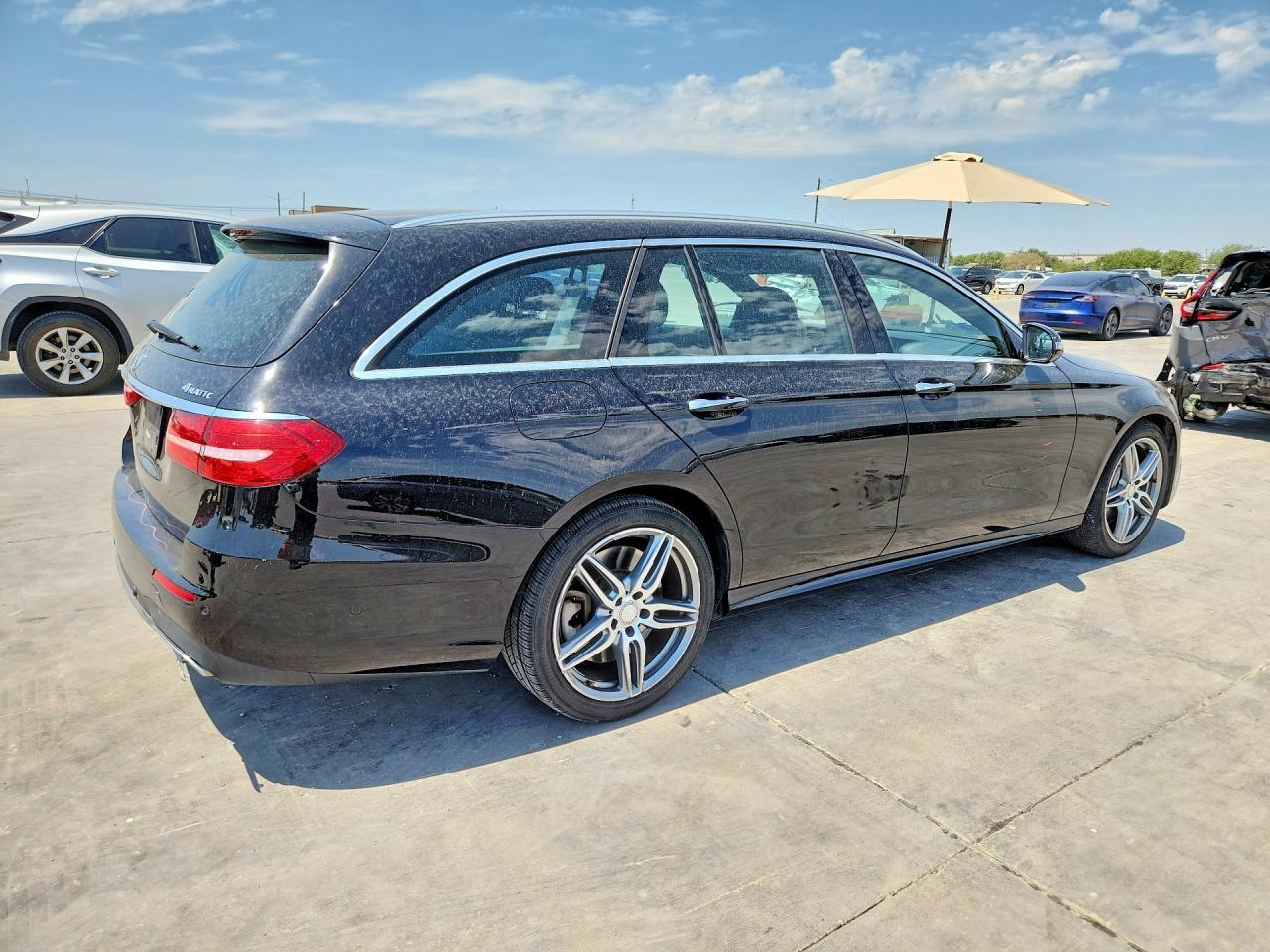 2017 Mercedes-Benz E 400 4Matic - zdjęcie 3
