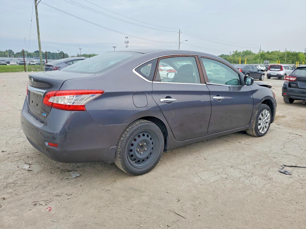 2014 Nissan Sentra S - zdjęcie 3