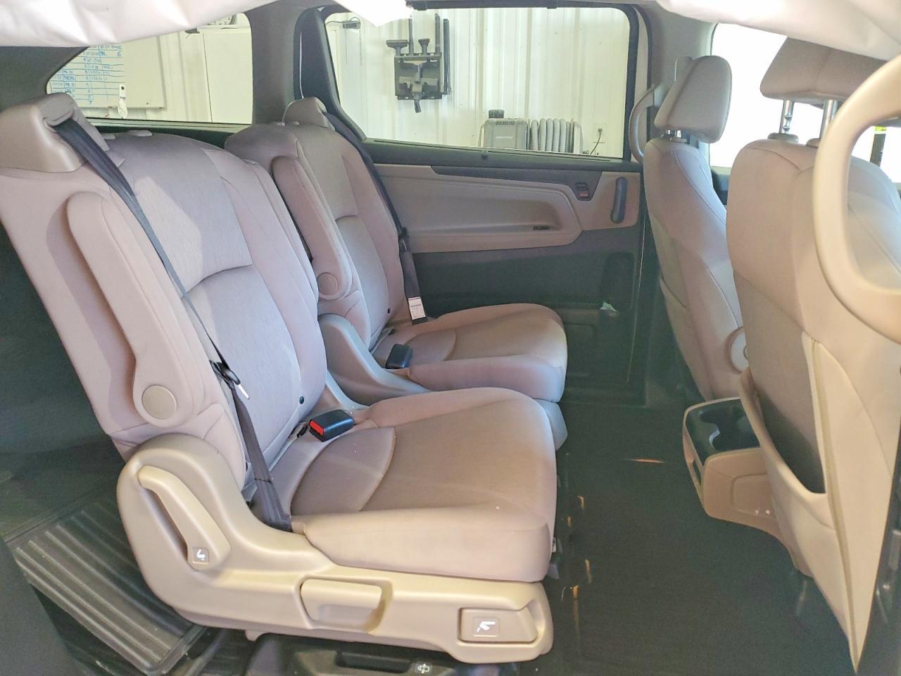 2018 Honda Odyssey Ex - zdjęcie 11
