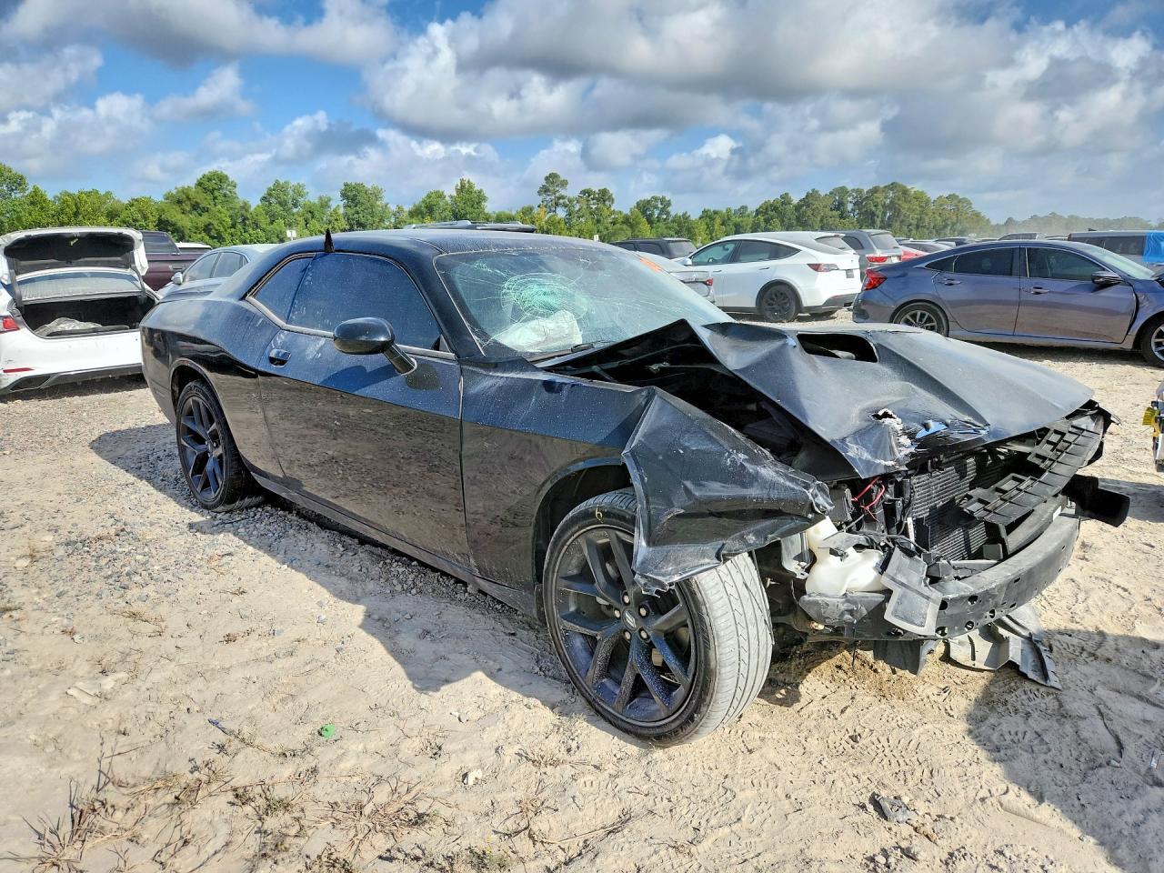 2022 Dodge Challenger Sxt - zdjęcie 4
