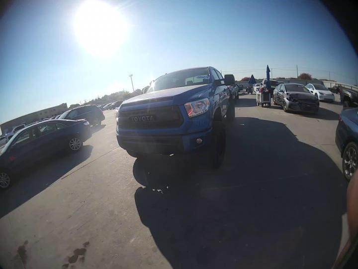2017 Toyota Tundra Sr5 - zdjęcie 13