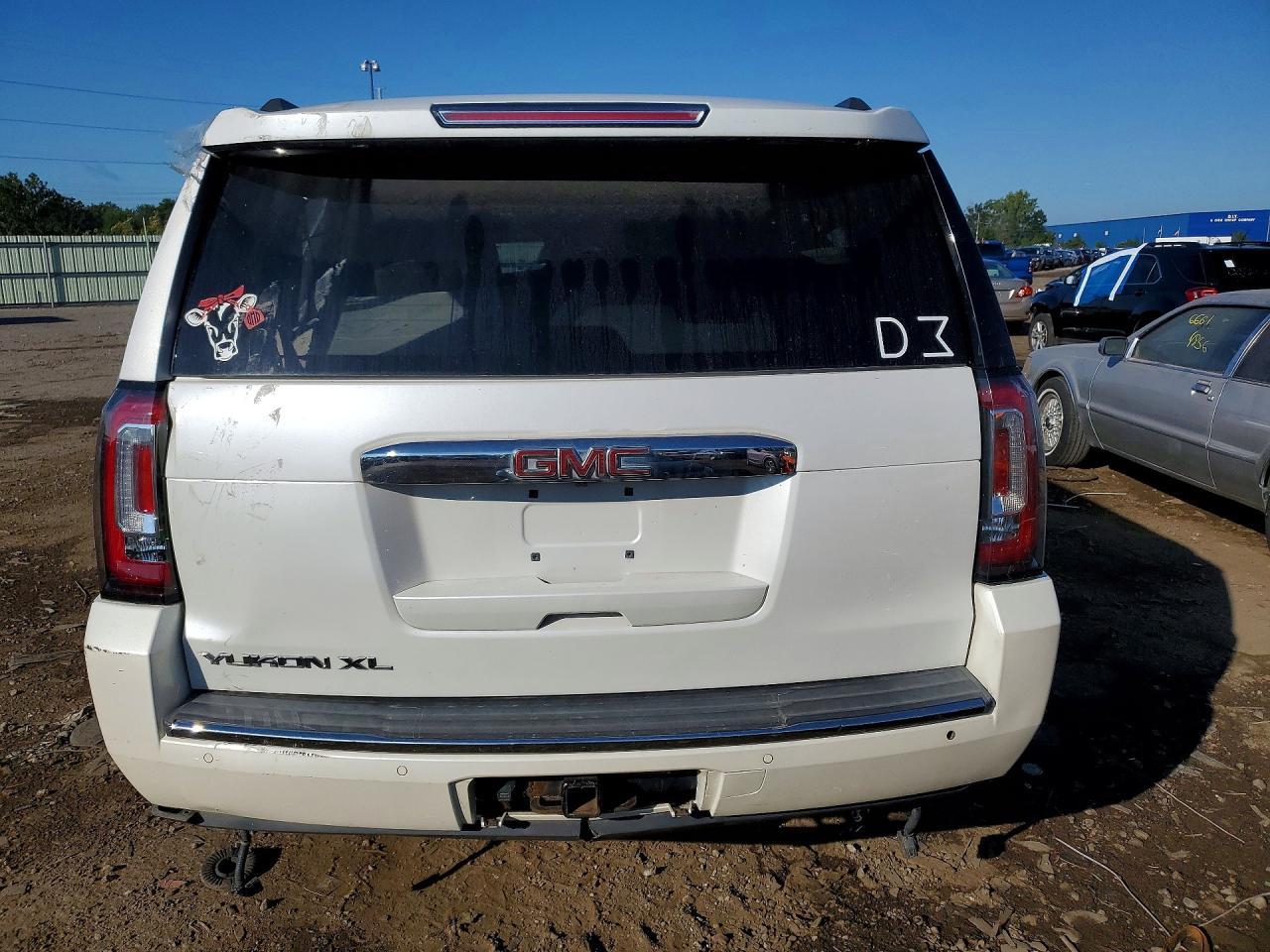 2018 GMC Yukon Xl Denali - zdjęcie 6