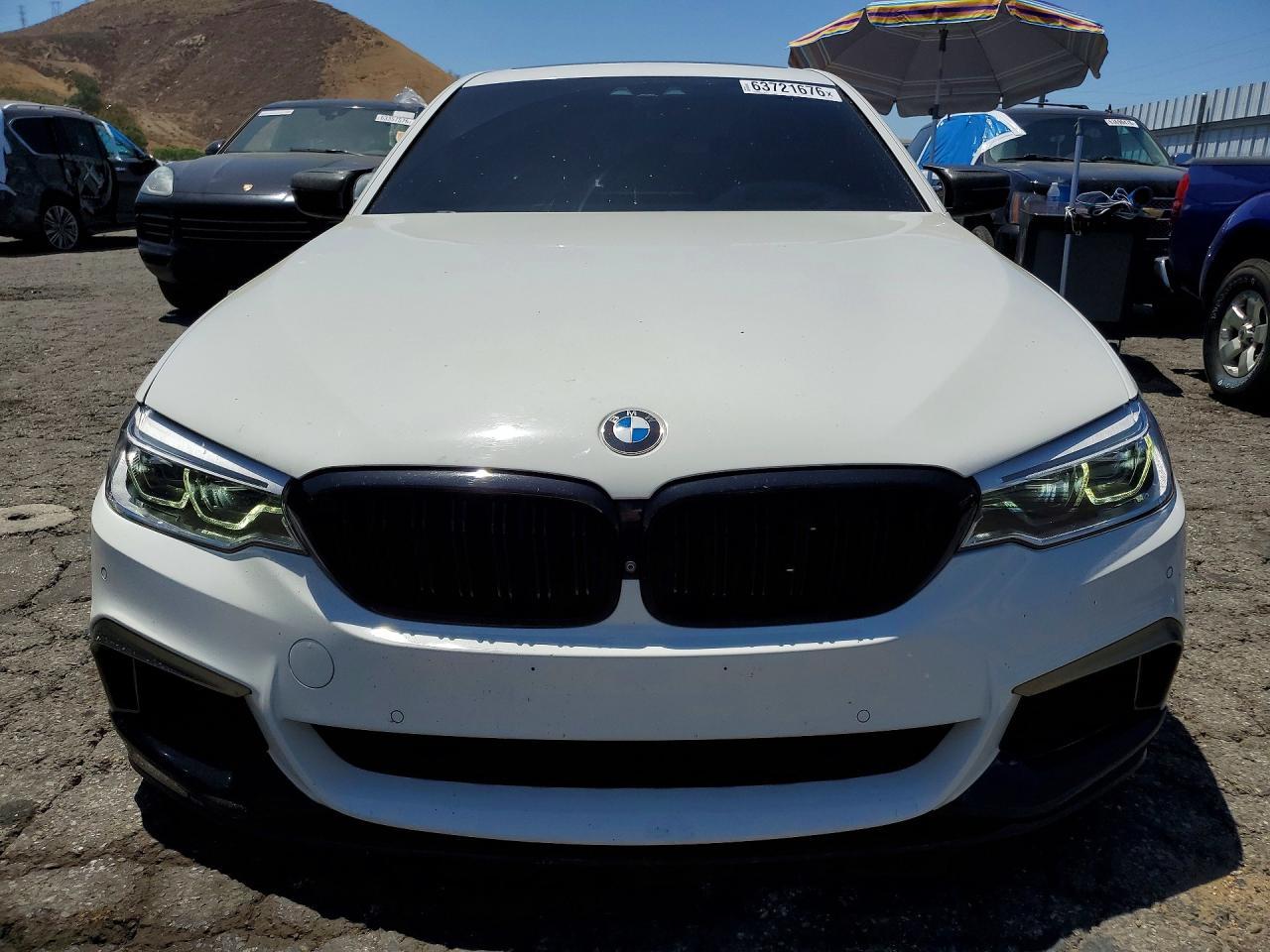 2019 BMW M550Xi - zdjęcie 5
