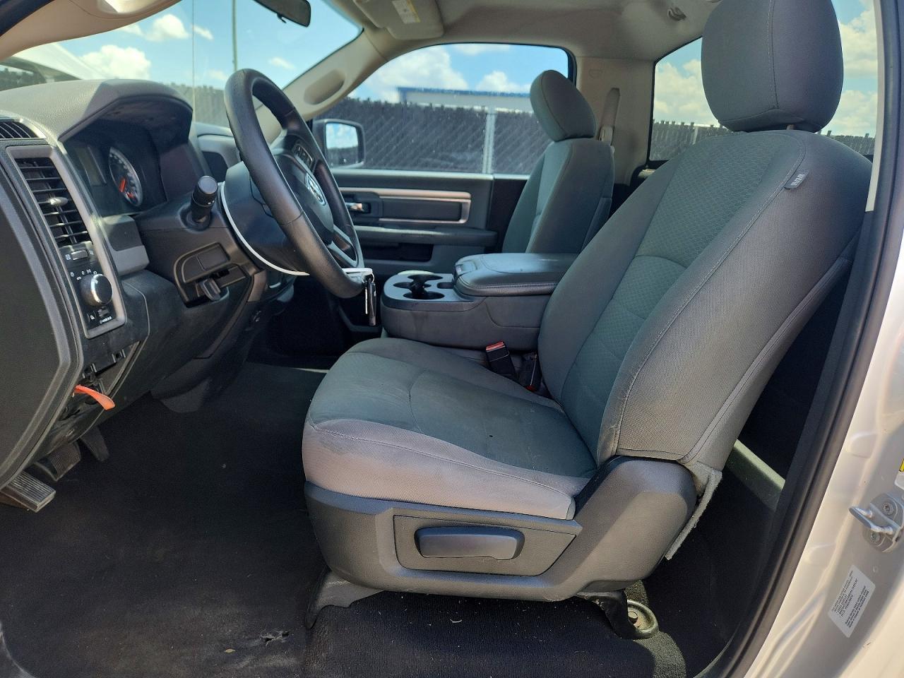 2015 Ram 1500 St - zdjęcie 7