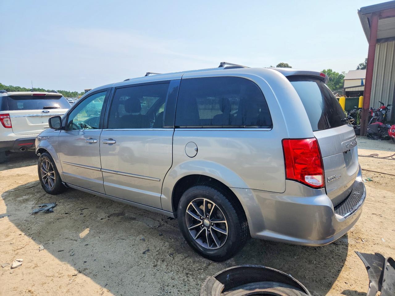 2017 Dodge Grand Caravan Sxt - zdjęcie 2