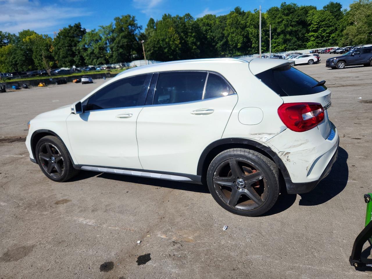 2015 Mercedes-Benz Gla 250 4Matic - zdjęcie 2