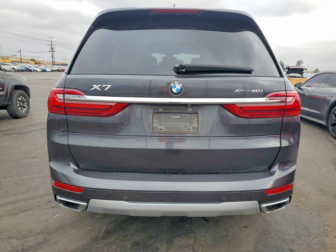 2019 BMW X7 xDrive40I - zdjęcie 6