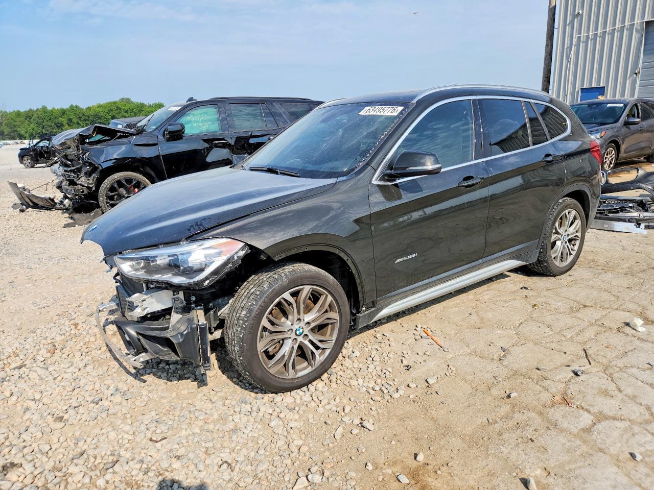2016 BMW X1 xDrive28I - zdjęcie główne
